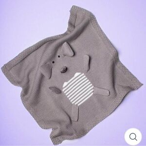Estella organic cotton Baby Lovey elephant